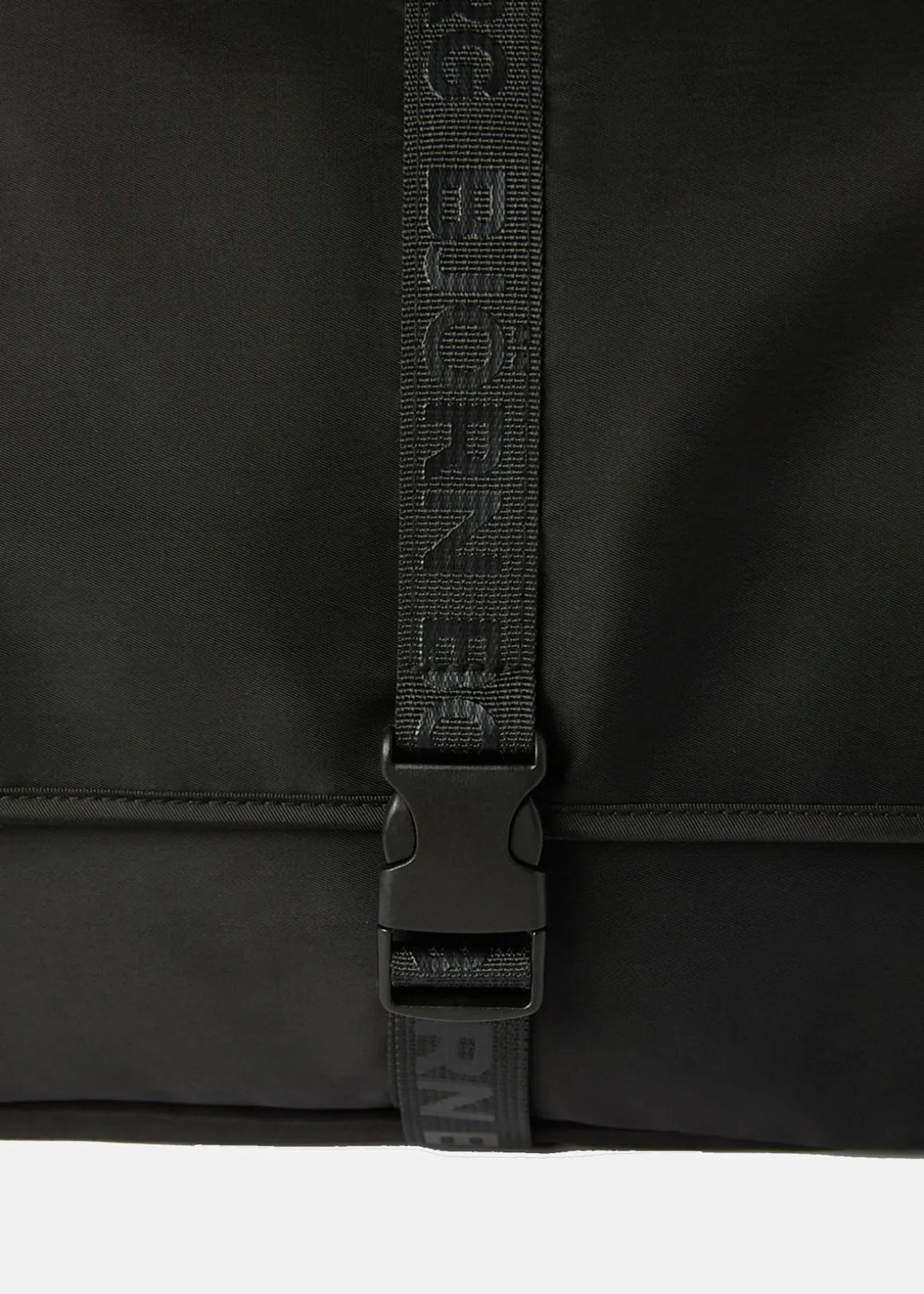 BORG CLASSIC FLAP BAG