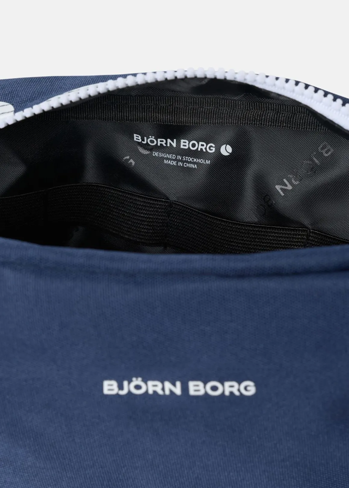 BORG LOGO WASH BAG