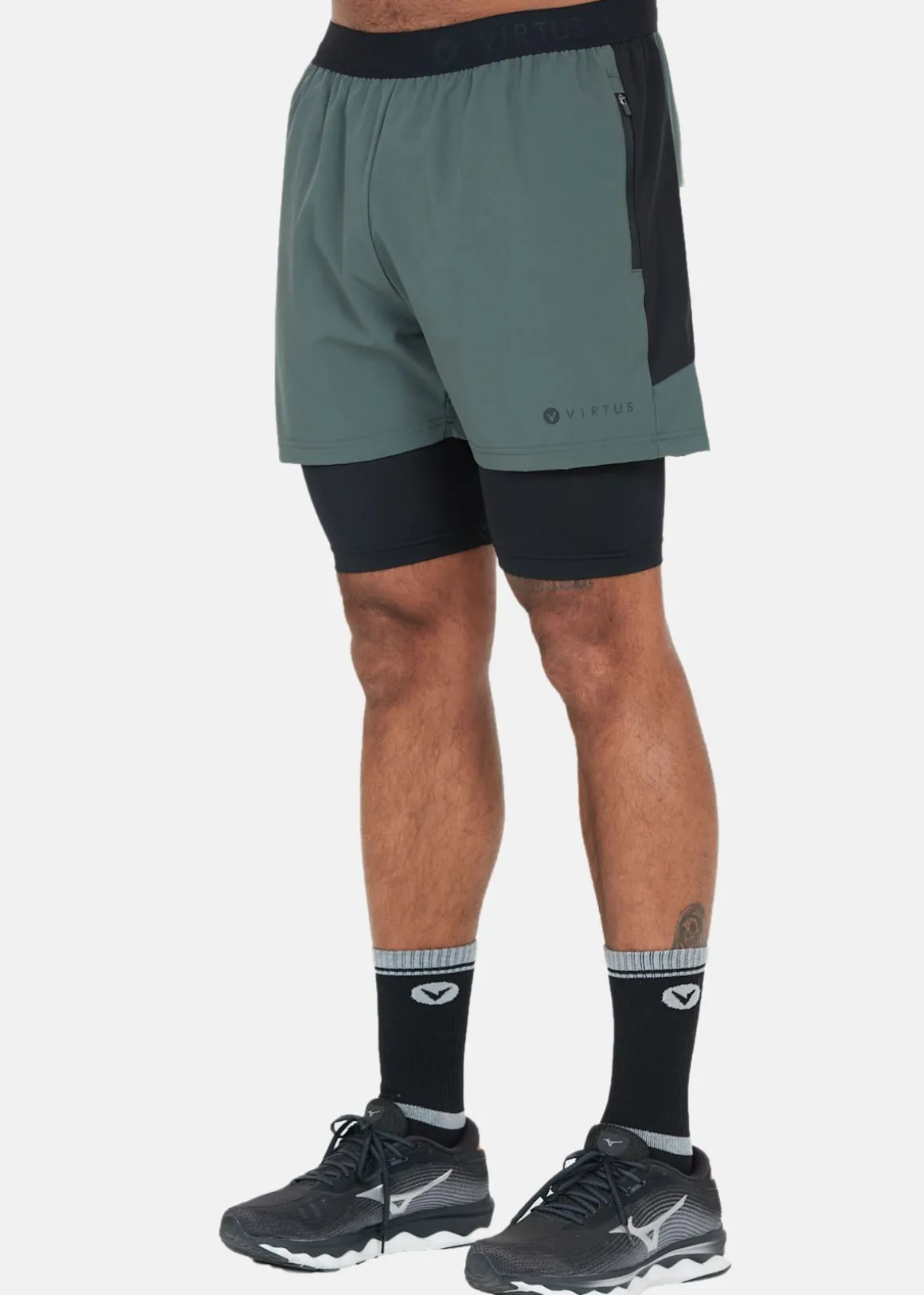 Dylan M 2-in-1 Stretch Shorts