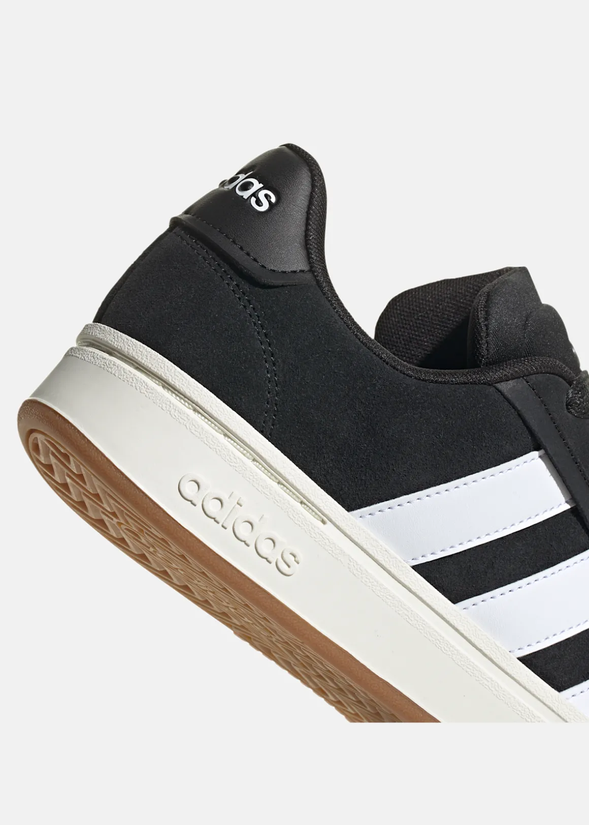 GRAND COURT ALPHA 00s