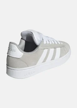 GRAND COURT ALPHA 00s