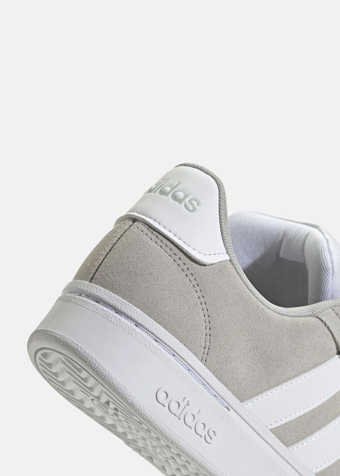 GRAND COURT ALPHA 00s