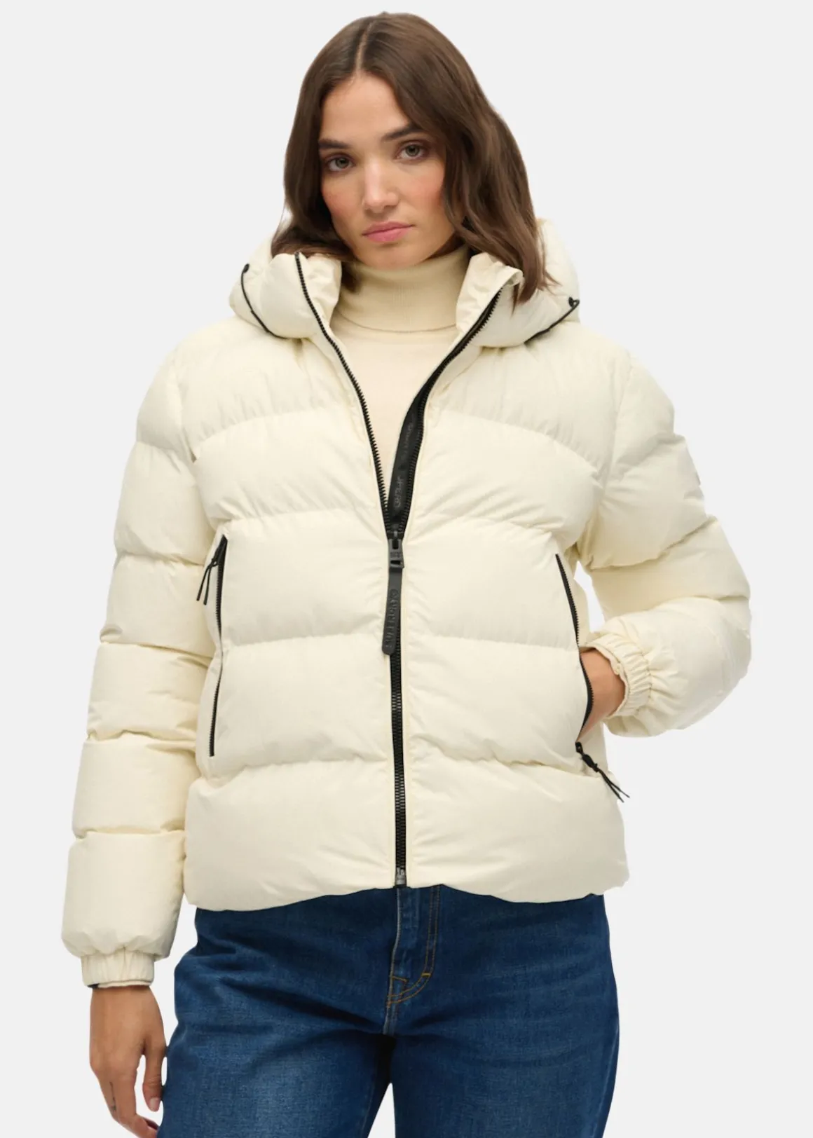 HOODED SPORTS PUFFER JACKET