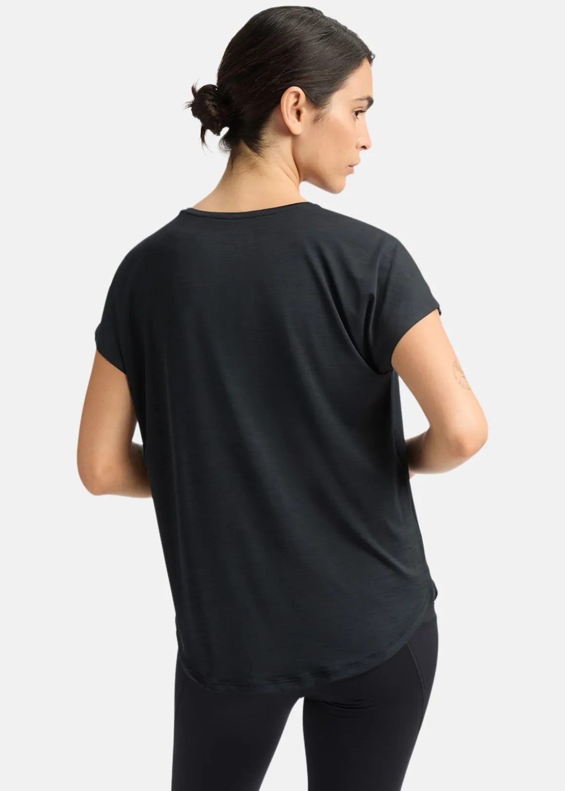 Motion Loose Tee