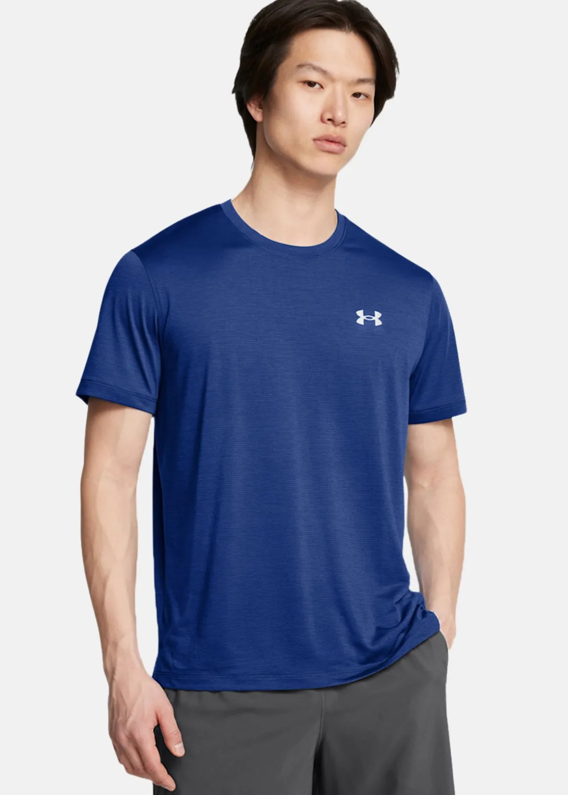 UA LAUNCH SHORTSLEEVE