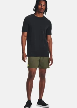 UA Vanish Woven 6in Shorts