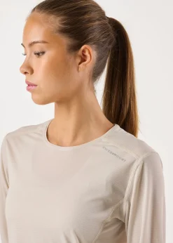 Ultra Light LS Tee W