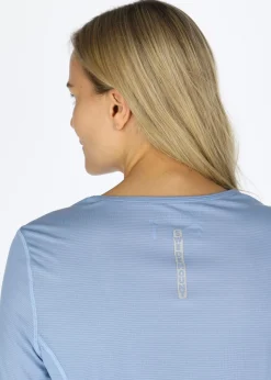 Ultra Light LS Tee W